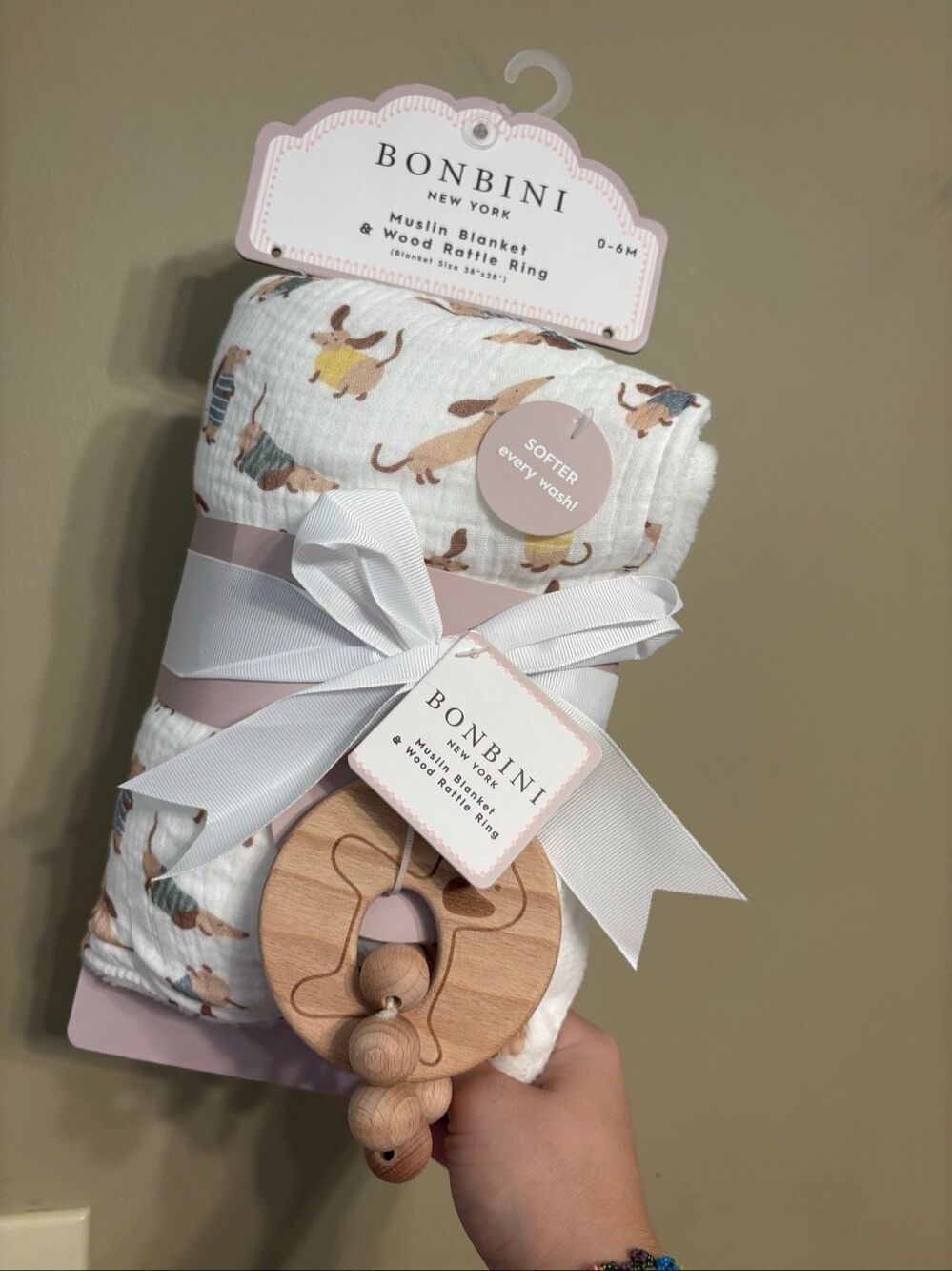 Bonbini New York Muslin Blanket & Wood Rattle Ring Dachshund Dog Doxie Print NWT